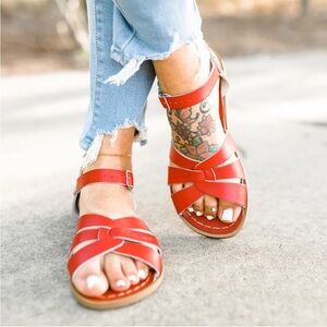 Salt Water Sandals Women Size 9